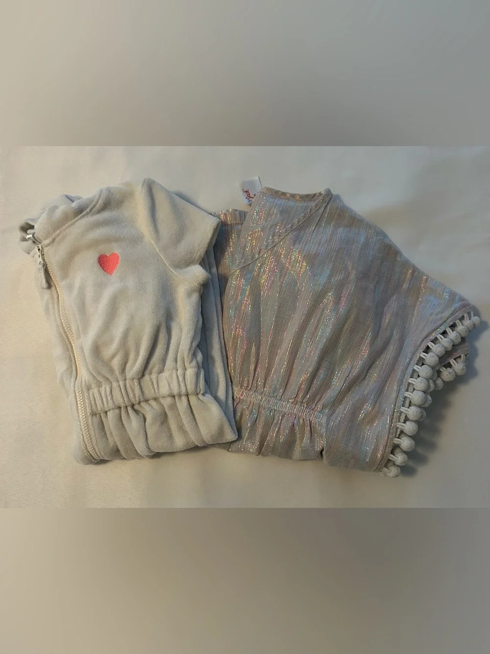 Girls small 5T swimsuit bathing suit coverup bundle of 2 Carter’s Cat & Jack